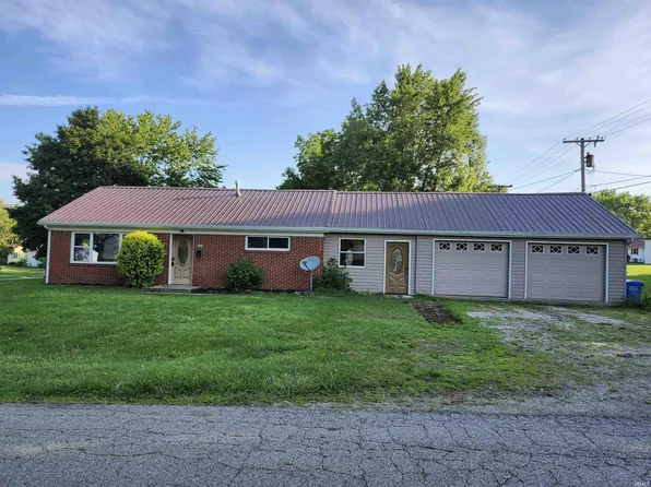 203 E 2nd St, South Whitley, IN 46787