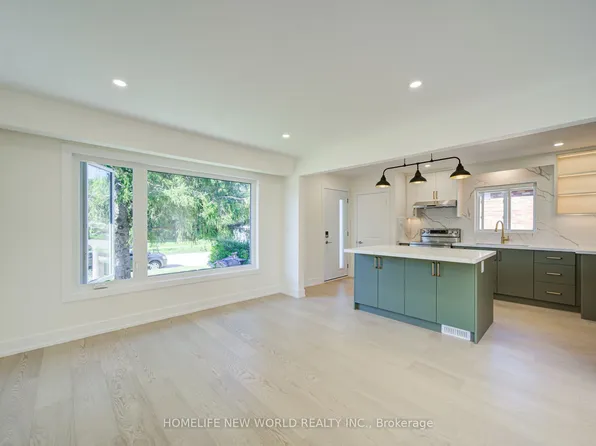 88 Ellendale Dr, Toronto, ON
