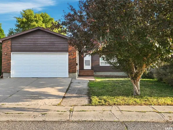 5907 Hague CRESCENT, Regina, SK S4X 3K6