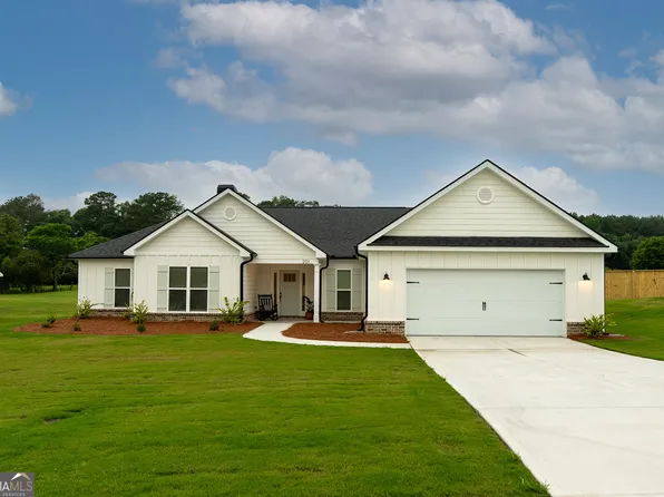 201 Advent Dr, Winder, GA 30680