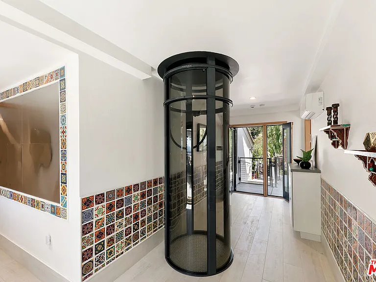 231 Loma Metisse Rd — Photo 26