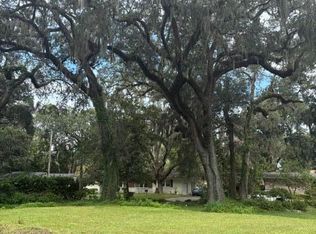 1410 Redbud Ln, Jacksonville, FL 32207