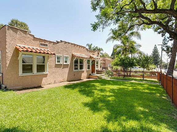 2nd image of 124 N Canyon Blvd