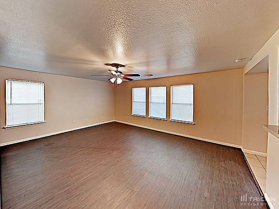 5th image of 17118 Coventry Park Dr