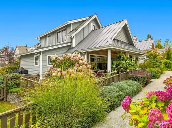22743 SE 14th Court #14, Sammamish, WA 98075