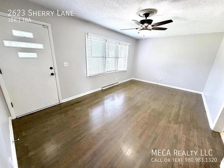 2623 Sherry Ln — Photo 7