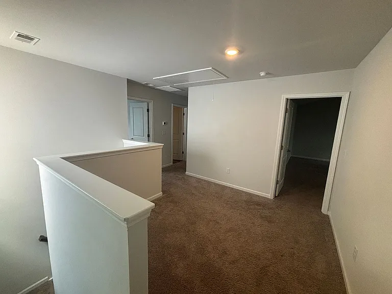 164 Braxton Dr — Photo 13