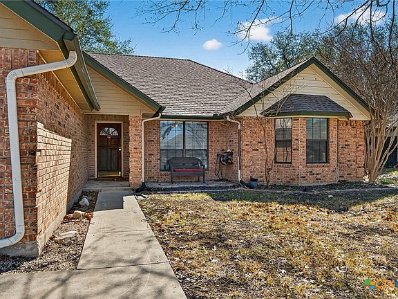 4th image of 1911 Palace Dr
