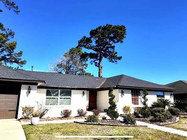 4870 Corley St, Beaumont, TX 77707