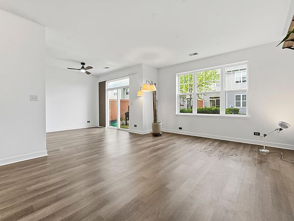 3rd image of 2890 Glacier Way Unit B