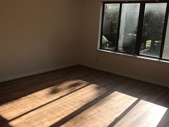 4th image of 3101 S Manchester St APT 213