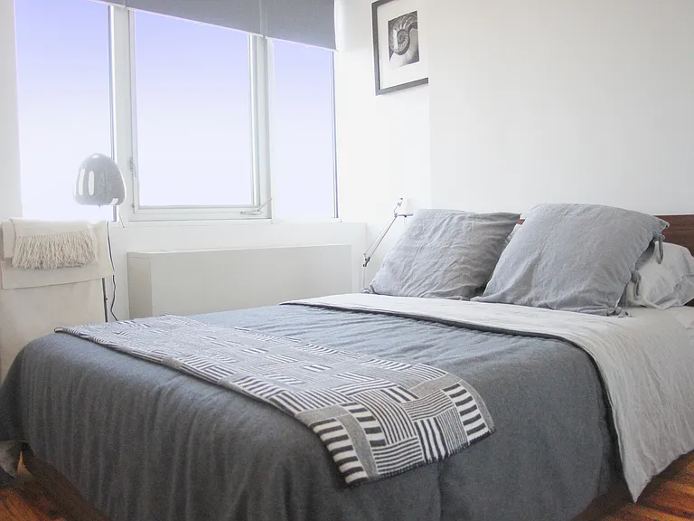 358 Grove St #2C — Photo 3