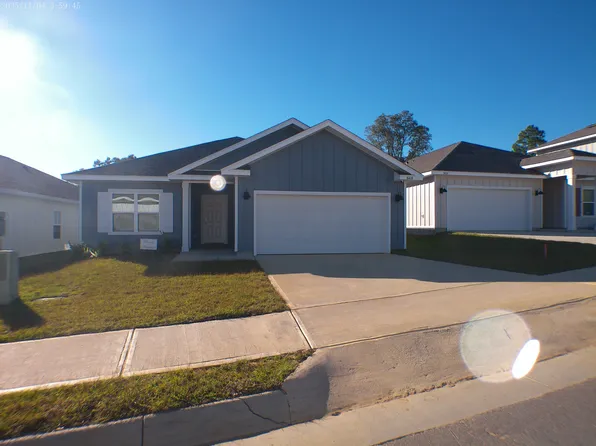 8418 Riverstone Dr, Pensacola, FL