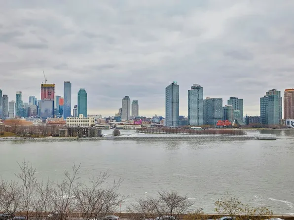 1 Beekman Place image 4 of 7