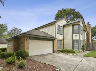 8435 Greenleaf Lake Dr, Houston, TX 77095