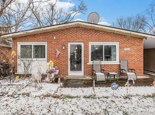 1504 Moulin Ave, Madison Heights, MI