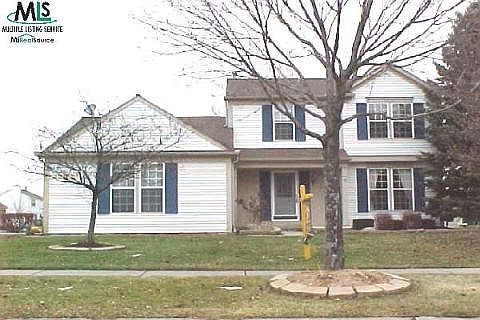 1st image of 44760 Huntington Dr S