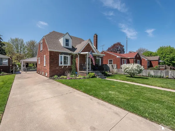 814 E Front St, Monroe, MI 48161