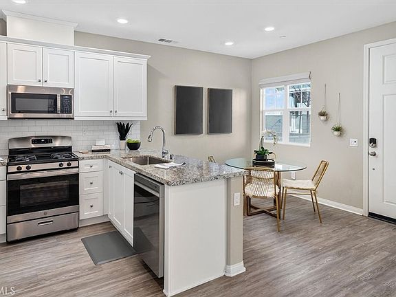 4th image of 22922 Harvest Mill Cir