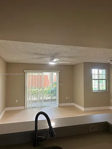 4151 N Haverhill Rd #1514 Photo 1