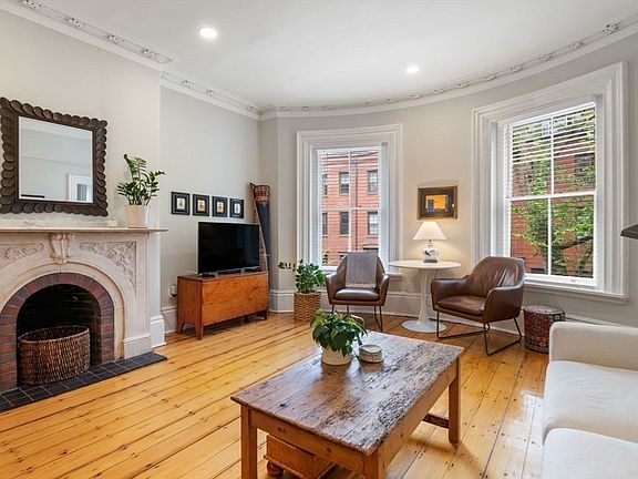 3rd image of 96 Waltham St #2