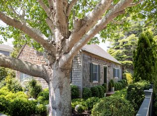 5 Church St, East Hampton, NY 11937