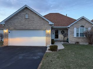 329 Garden Cir, Yorkville, IL 60560