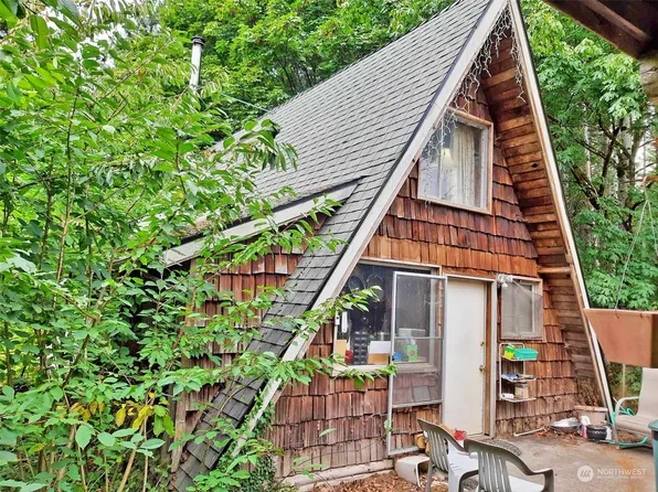 10 McKee Drive, Quilcene, WA 98376