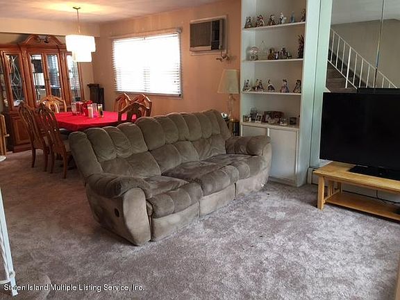 4th image of 82 Tanglewood Dr