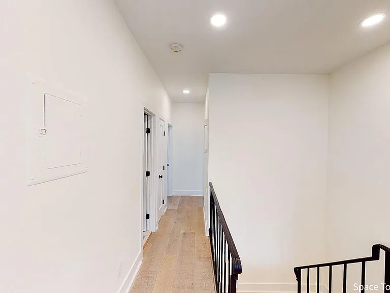 1452 Fairmont St NW #3A — Photo 3