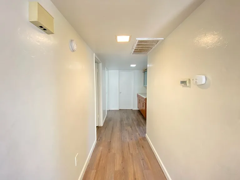 441 1/2 Sequoia Dr — Photo 12