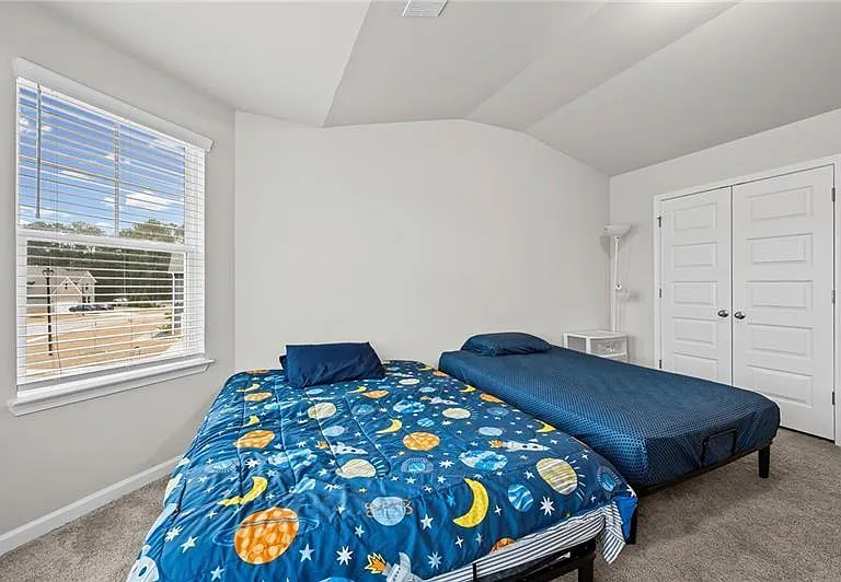 854 Orwell Dr — Photo 33