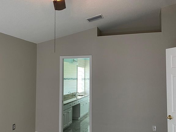 5th image of 10105 Arbor Run Dr