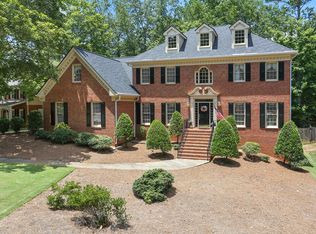 5010 Magnolia Bluff Dr, Sandy Springs, GA 30350