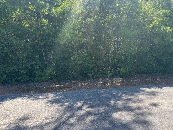 434AC S 13th St, Defuniak Springs, FL 32435