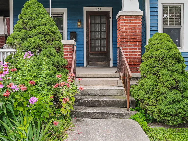 1403 S Walnut St — Photo 7