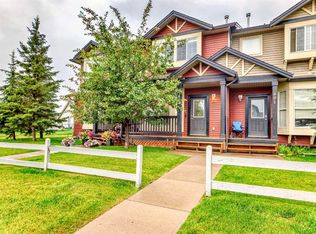 2066 E Luxstone Blvd SW #402, Airdrie, AB T4B 0L1
