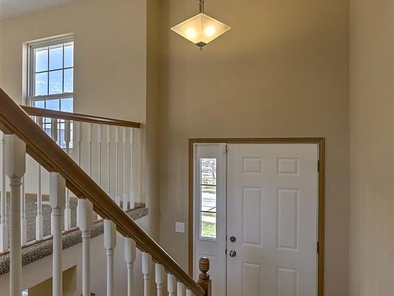 2nd image of 2725 Joann Ave
