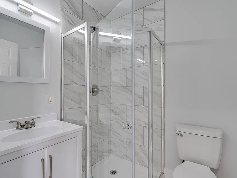 Brand New Luxury Temple Apartments — Photo 11