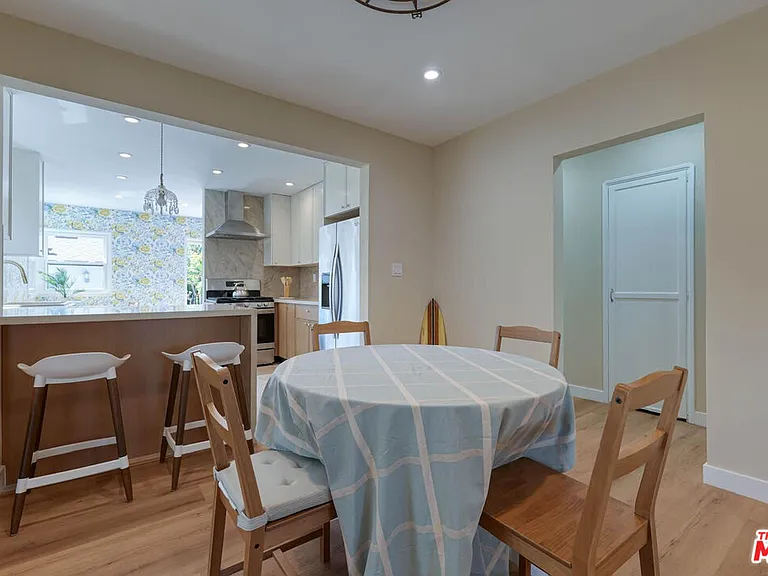 4147 Marcasel Ave — Photo 21