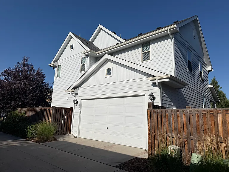 7952 E 49th Pl — Photo 3