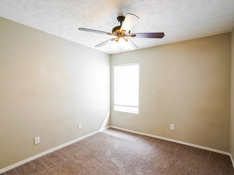 5221 Sunsail Dr — Photo 11
