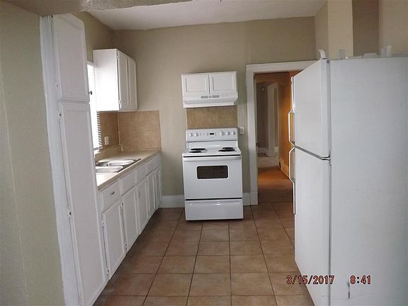 2nd image of 2934 Wayne Ave
