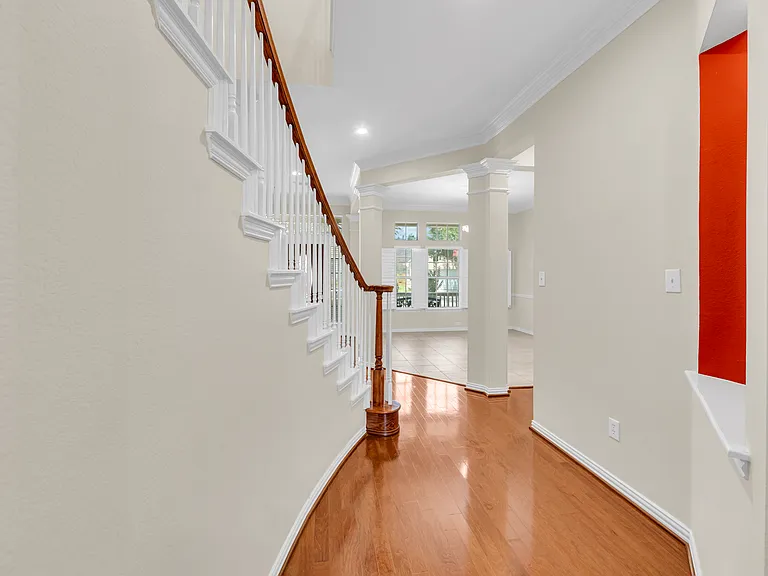 3920 Autumn Ln — Photo 6