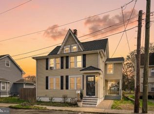 206 Chestnut St, Mount Holly, NJ 08060