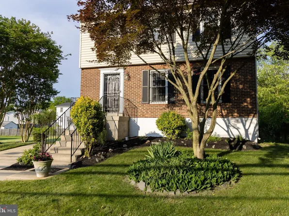203 Hill Rd, Landover, MD 20785