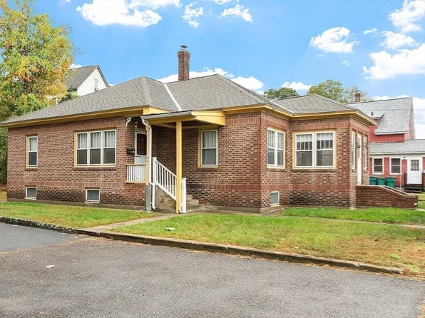 1295 Water St, Fitchburg, MA 01420