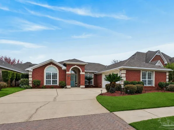 493 Hanover Port Ln, Fort Walton Beach, FL 32548