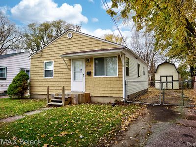 2921 Montana Ave, Flint, MI, 48506