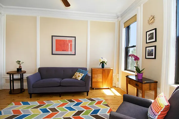 Sold by Brooklyn Bridge | media 1